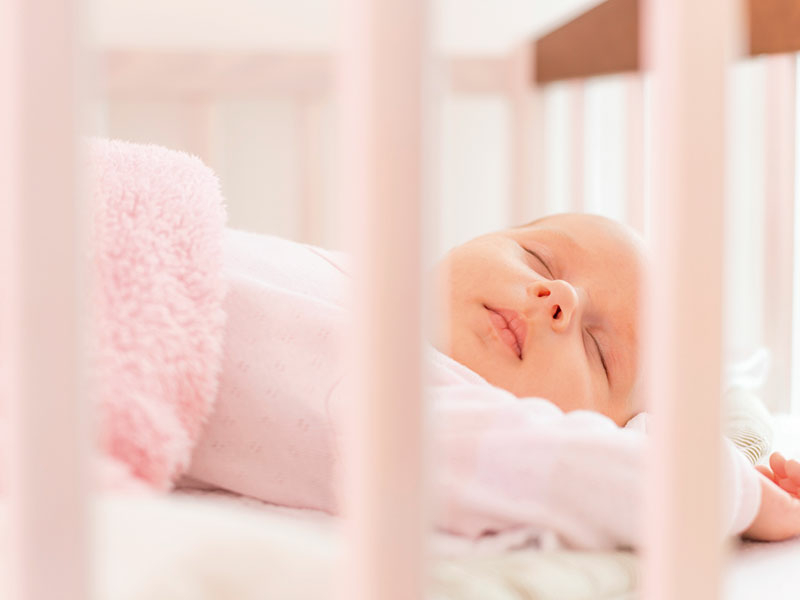 Bebeğiniz uykuya direniyor mu? Yaşlara göre uyku düzeni saatleri - Resim : 1